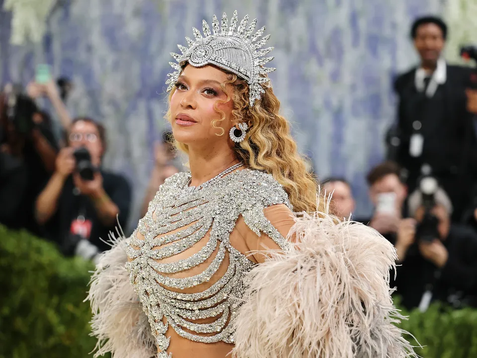 Met Gala 2026: Celebrities, Red Carpet, Theme & More - Beritaja